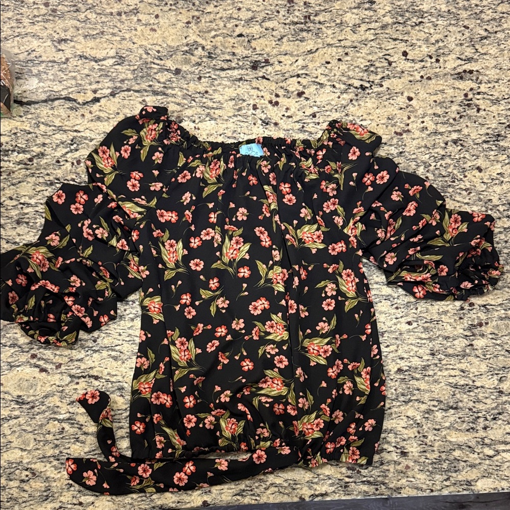 CeCe Black Floral Blouse